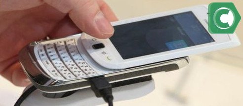 Услугу можно отключить с помощью СМС-команд мобильного телефона